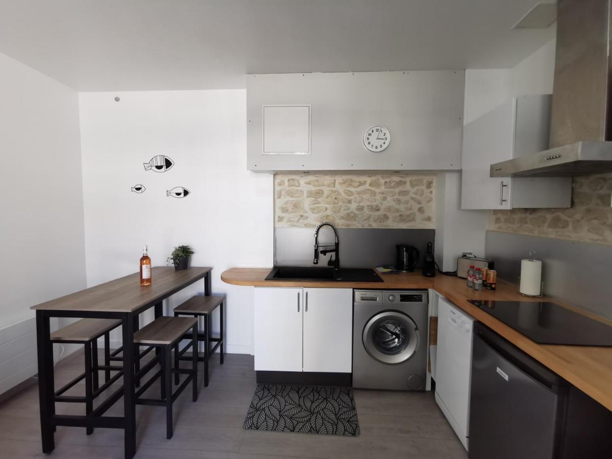 Charmant Appartement Dans Centre Meschers/Gironde Exterior photo